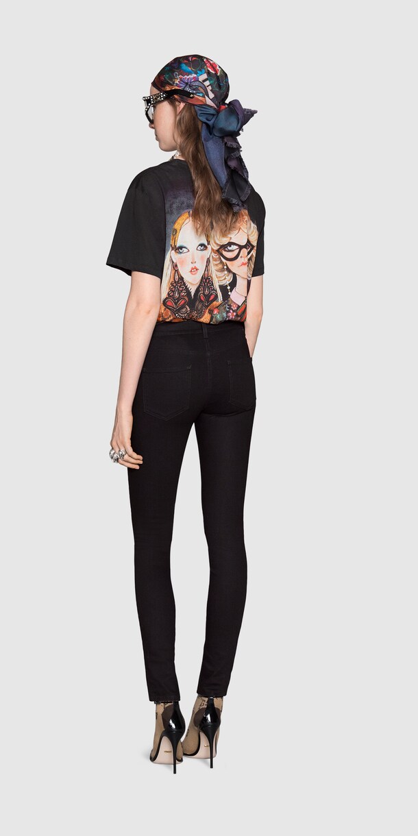 Look 15 Back Side