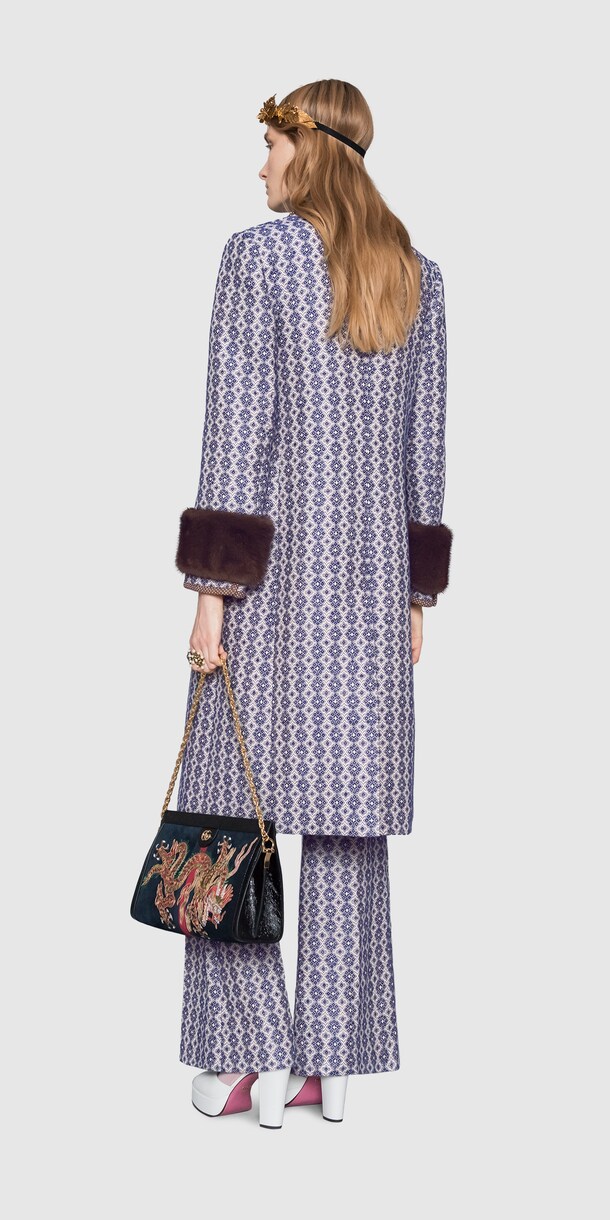 Look 5 Back Side