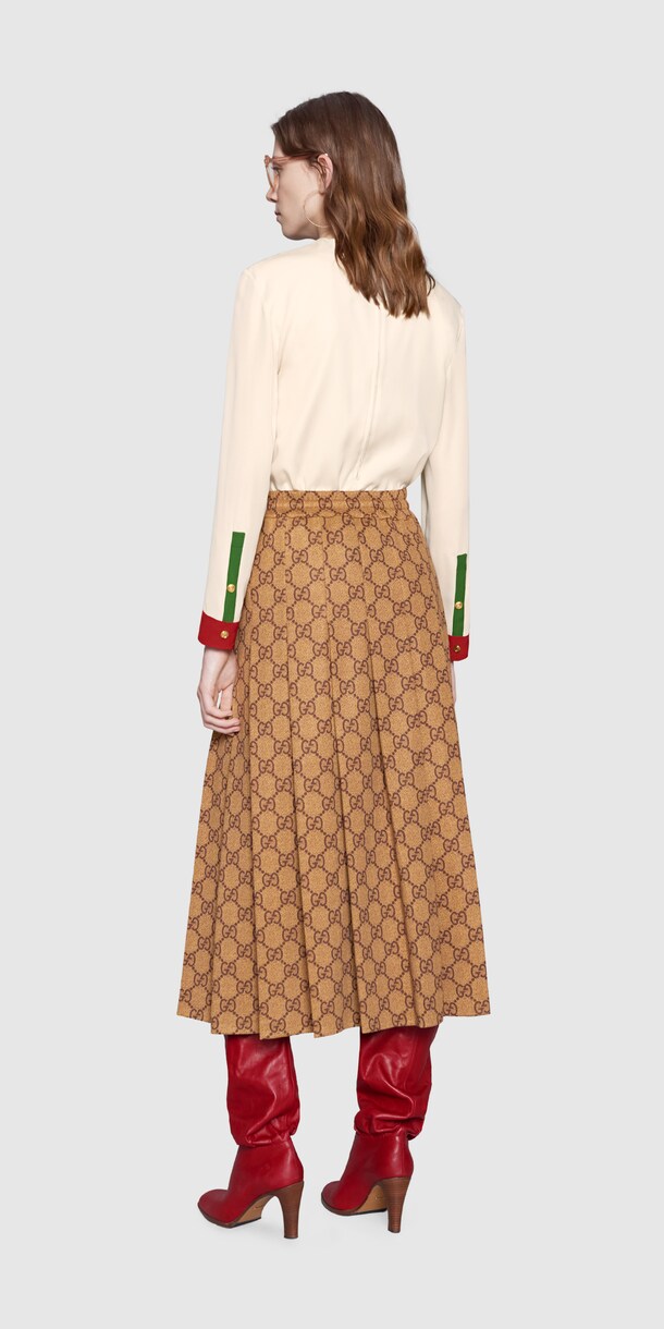 Look 26 Back Side
