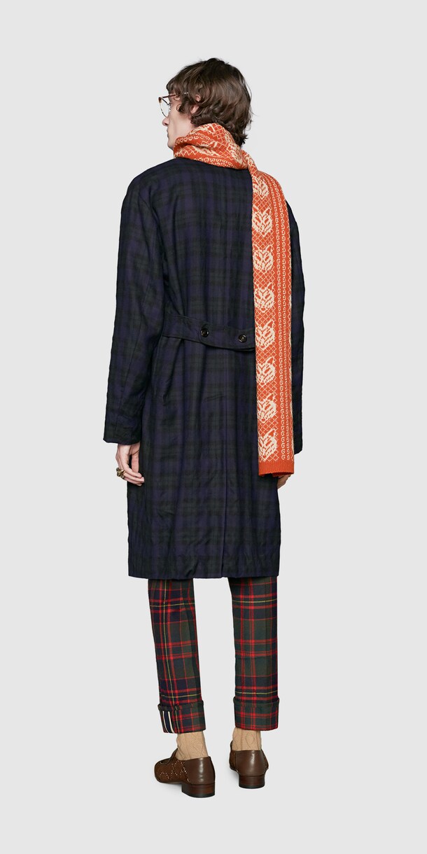 Alternative Look 35 Back Side