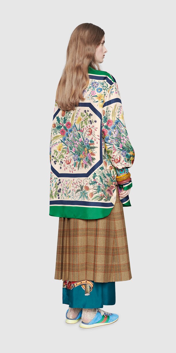 Look 1 Back Side