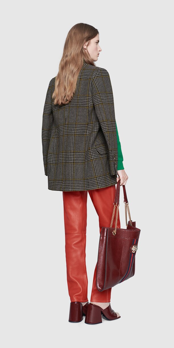 Look 53 Back Side