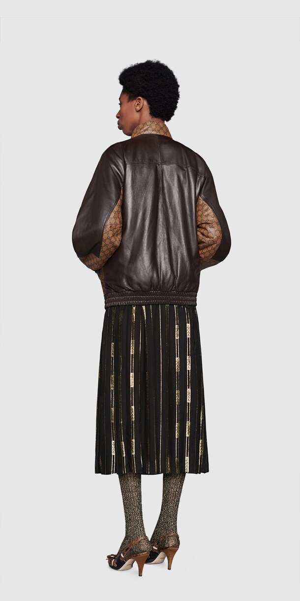 Look 10 Back Side