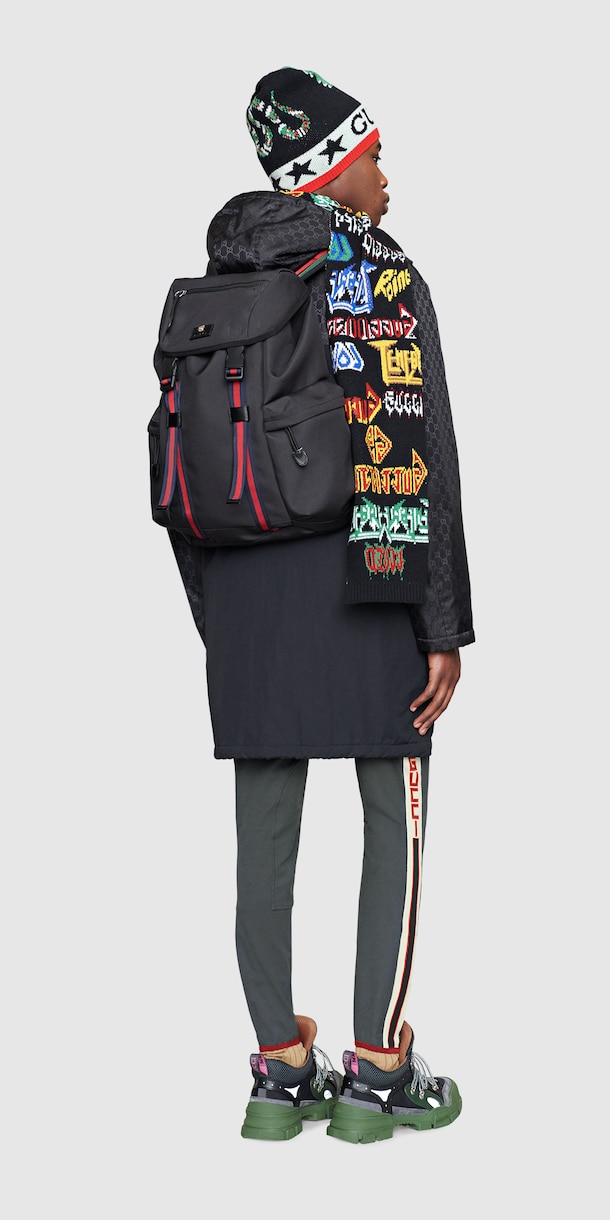 Alternative Look 42 Back Side