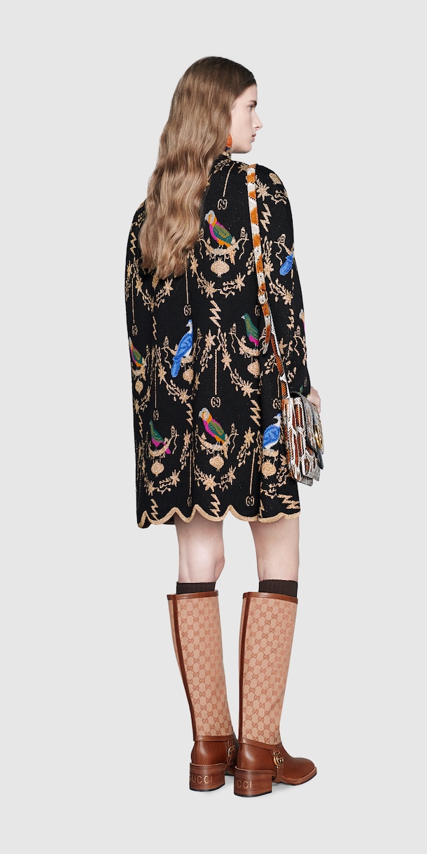 Alternative Look 205 Back Side