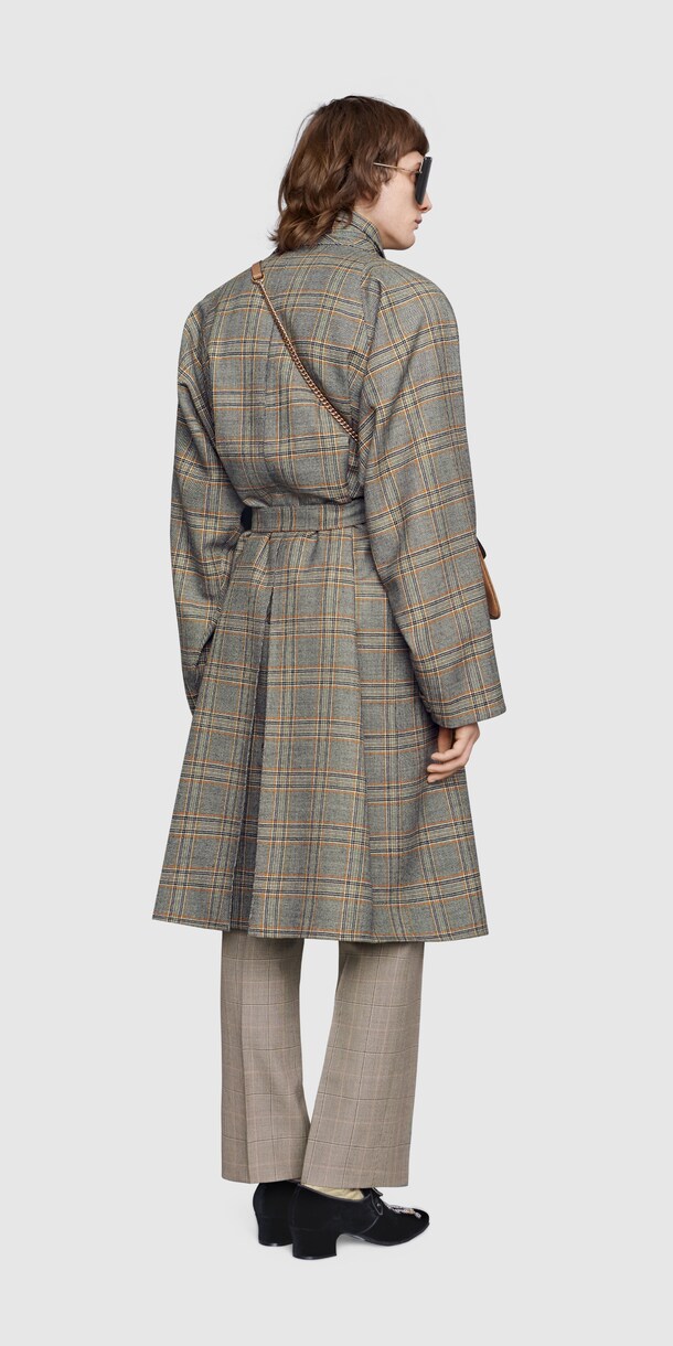 Look 38 Back Side