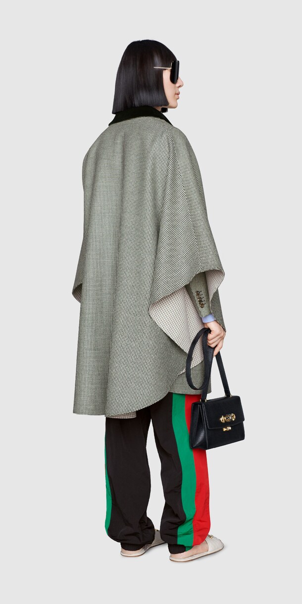Look 18 Back Side