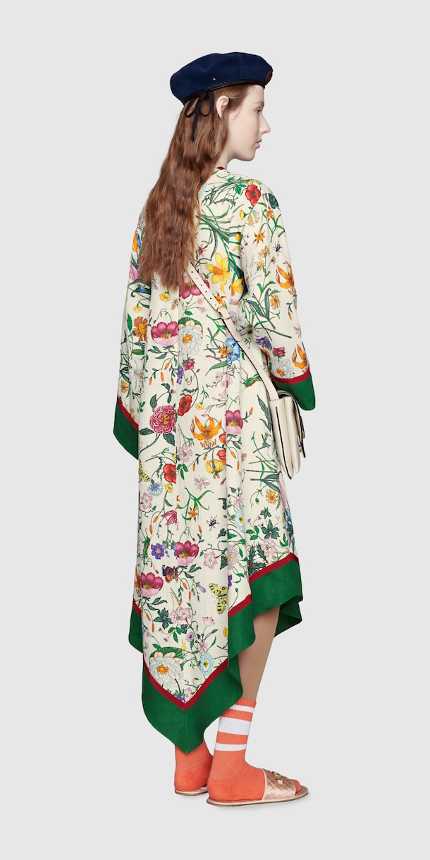 الإطلالة 3 Back Side