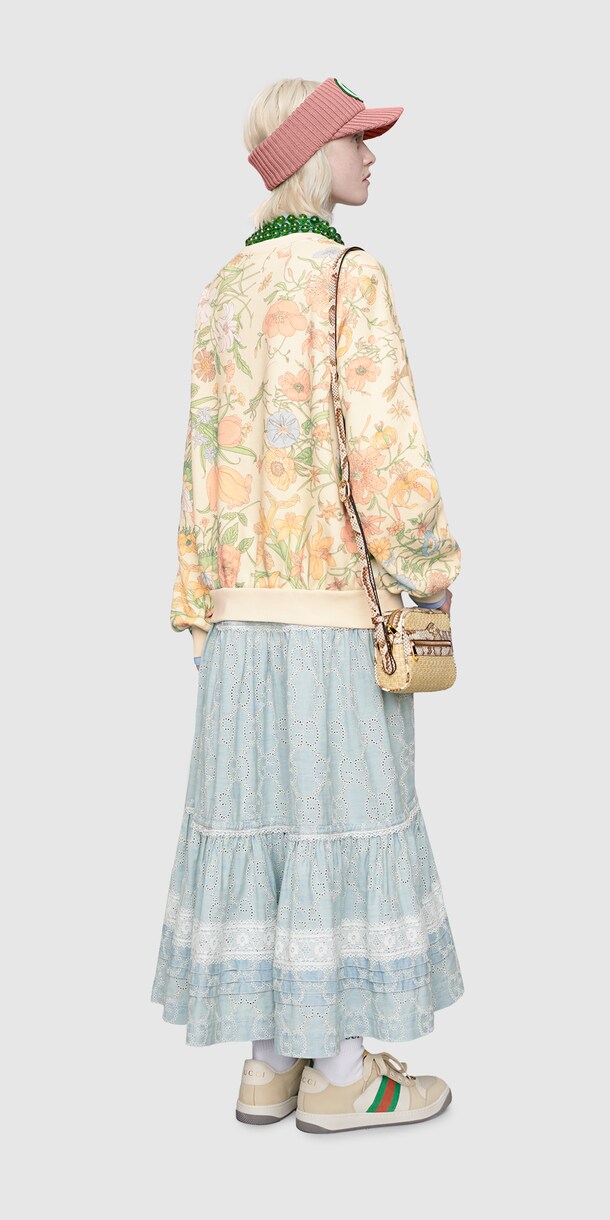 Alternative Look 207 Back Side