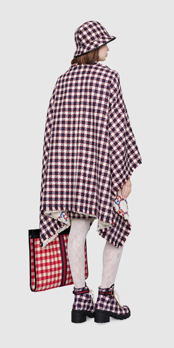 Alternative Look 226 Back Side