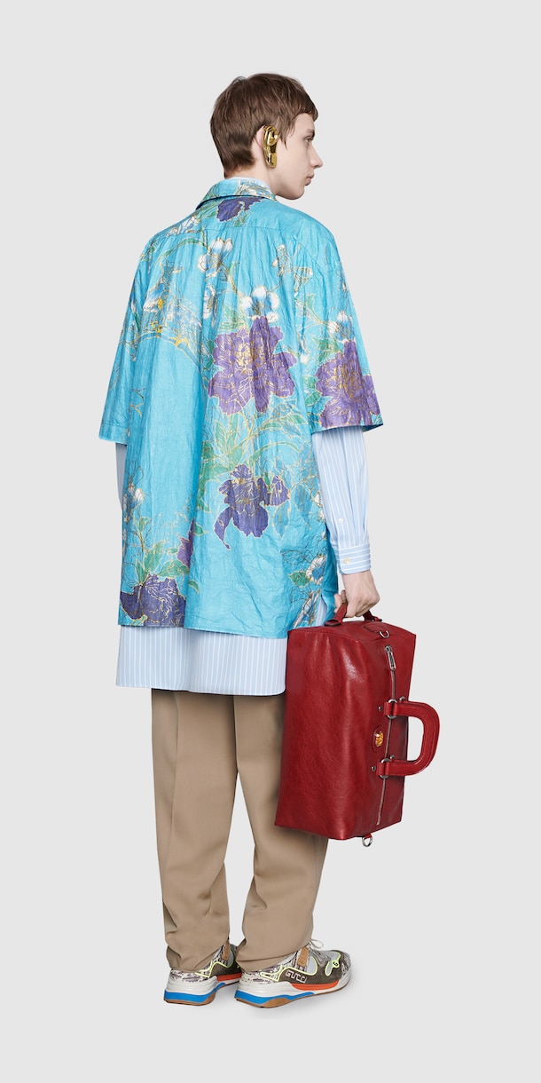 الإطلالة 31 Back Side