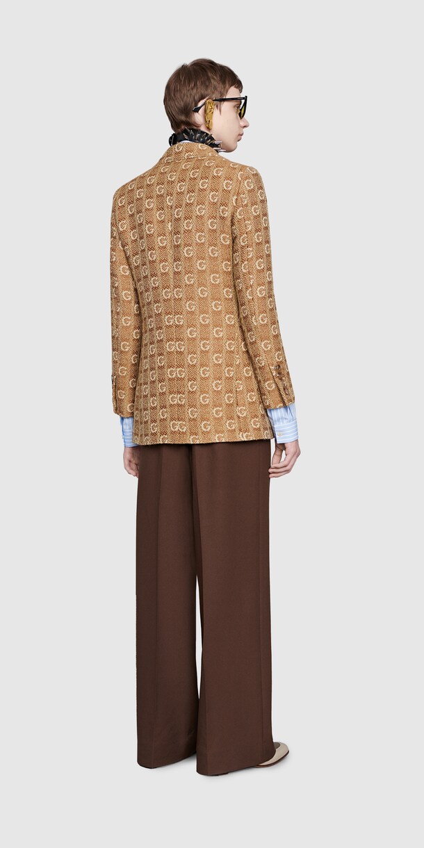 Look 9 Back Side