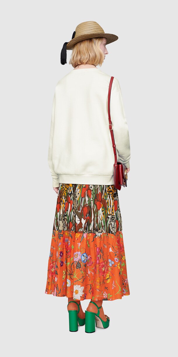 Alternative Look 215 Back Side