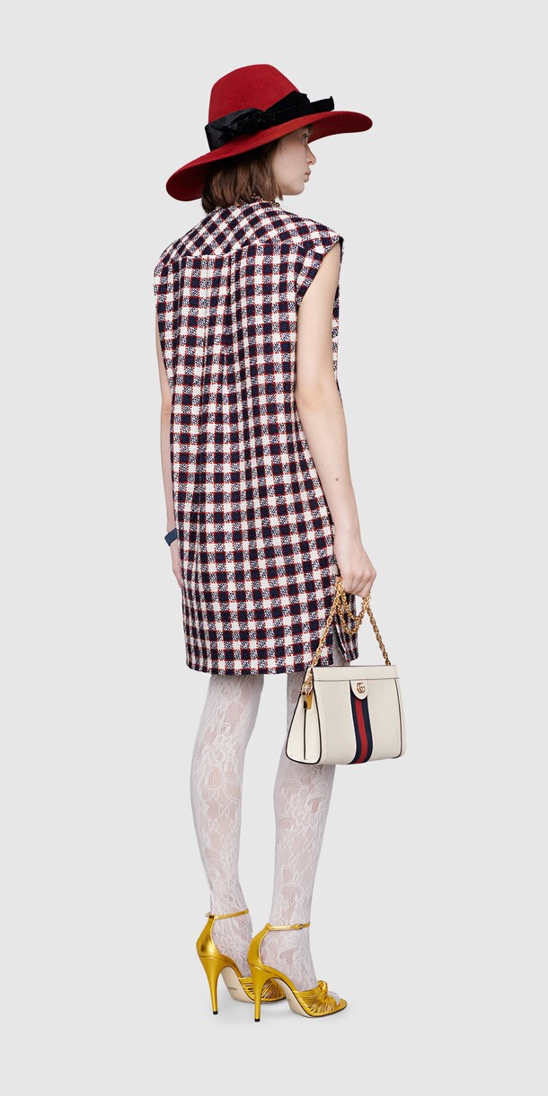 Alternative Look 326 Back Side