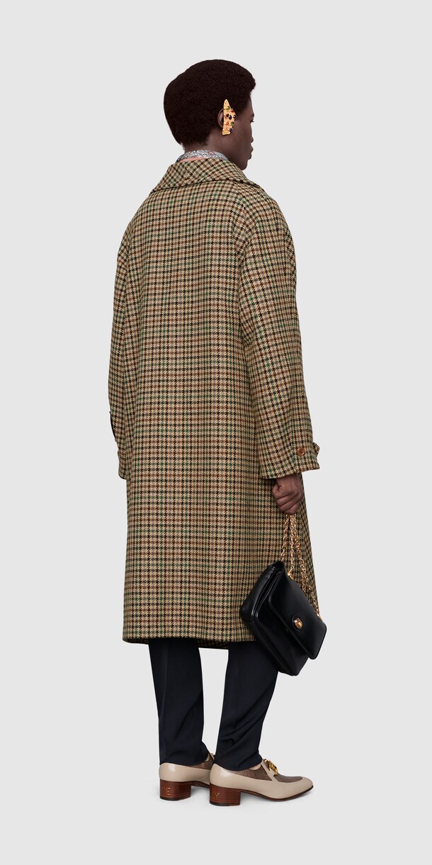 Look 33 Back Side