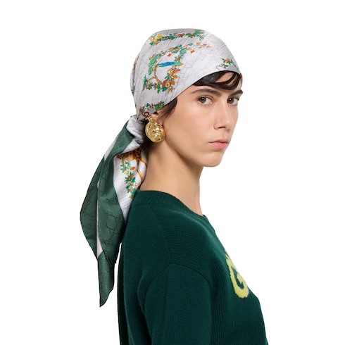 Gucci Printed silk twill carré dark grey and dark green Detail 4