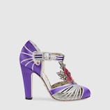 T-strap pump with flower