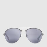 Metal aviator sunglasses