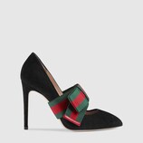 Suede pump with removable Web bow