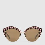 Cat eye sunglasses with crystals