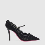 Lace pump
