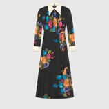 Kleid aus Seide mit Bildhafter Blumenstrauß-Print