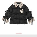Women's nylon jacket with NY Yankees™ patch