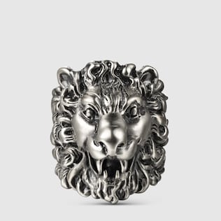 Anello testa di leone