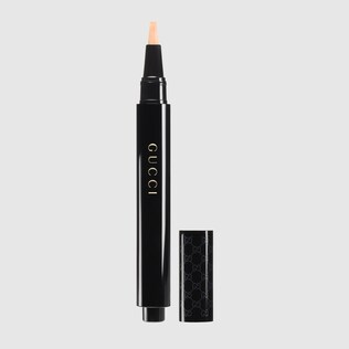 Light 010, Luminous Perfecting Concealer