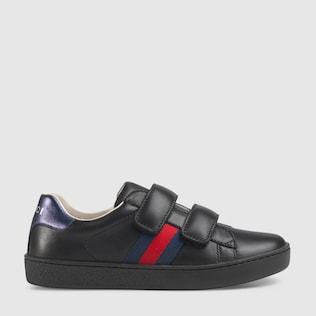 Zapatilla Deportiva Ace de Piel con Tribanda