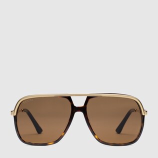 Sonnenbrille mit rechteckigem Rahmen aus Metall
