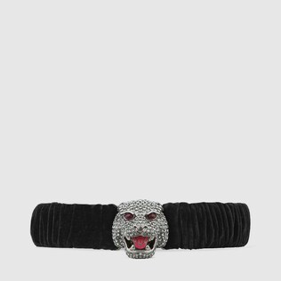 Velvet belt with feline head buckle