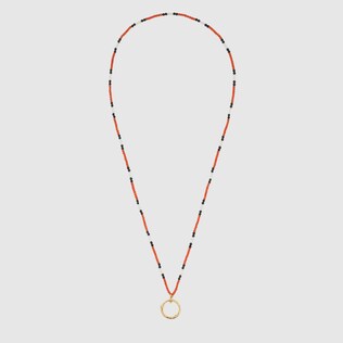 Collar con Cuentas y Colgante de Uróboros