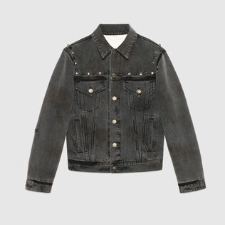 Giacca in denim con borchie e stampa mano con bouquet