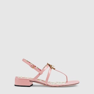 Patent leather sandal with bee