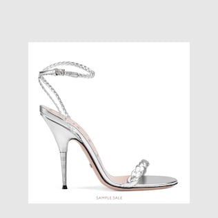 Sandale aus geflochtenem Metallic-Leder