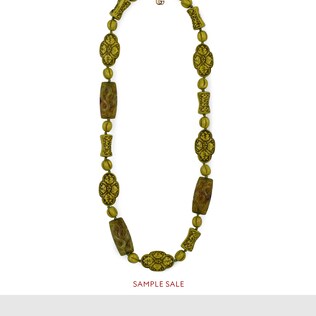 Resin bead necklace with flowers and dragons