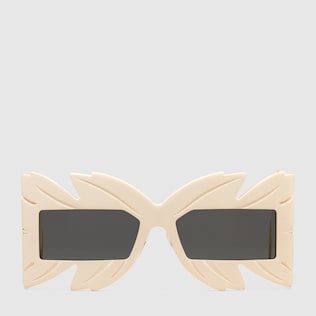 Sonnenbrille mit Maskenrahmen aus Acetat