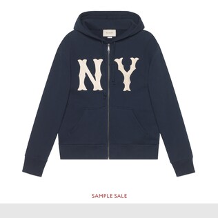 Sweatshirt with NY Yankees™ patch