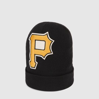 Wool hat with Pittsburgh Pirates™ patch