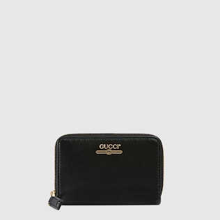 オンライン限定 GUCCI ロゴ ジップカードケース
