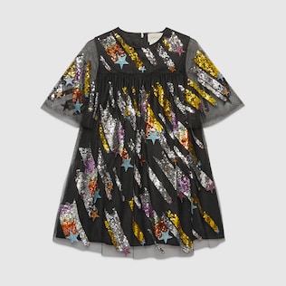 Robe enfant avec étoiles filantes