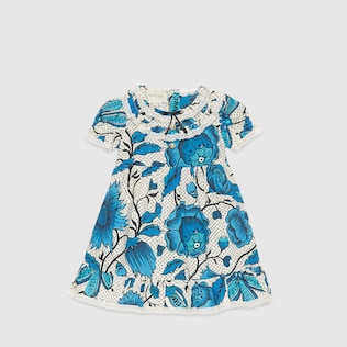 Vestido de Bebé con Flores de Acuarela