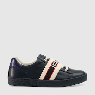 Sneaker in pelle con nastro Gucci