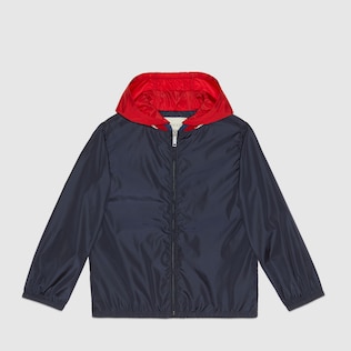 Kinder Jacke aus Nylon mit Gucci Logo