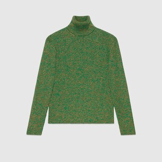 Rollkragenpullover aus Zopfmusterstrick