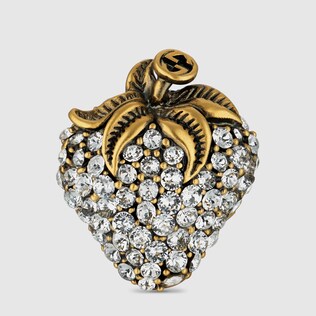 Strawberry ring with crystals