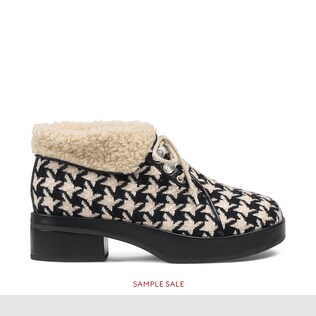 Houndstooth bootie