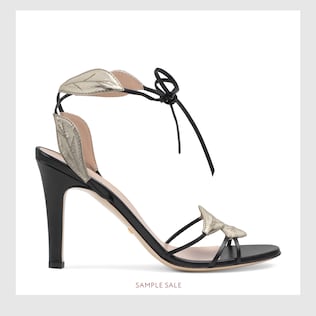 Leather sandal with leaf details