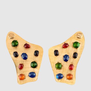 Earrings with cabochon stones
